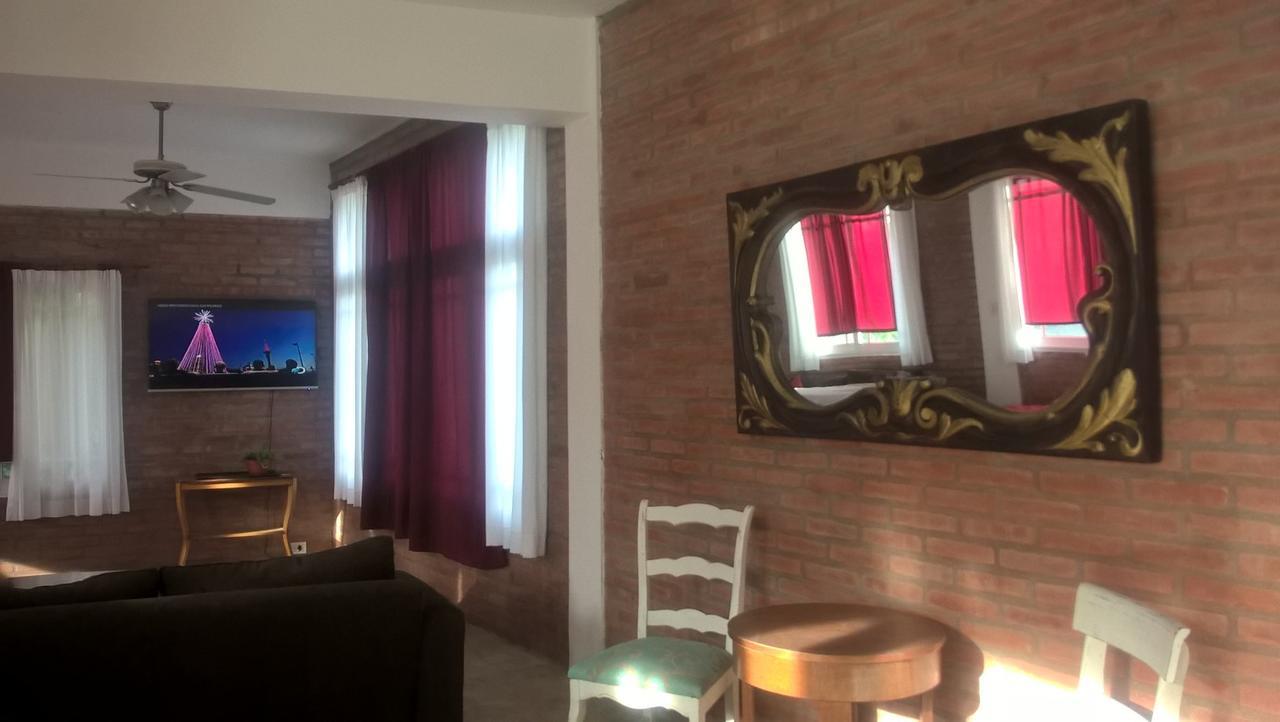 Hosteria Aguas Claras Mina Clavero Luaran gambar